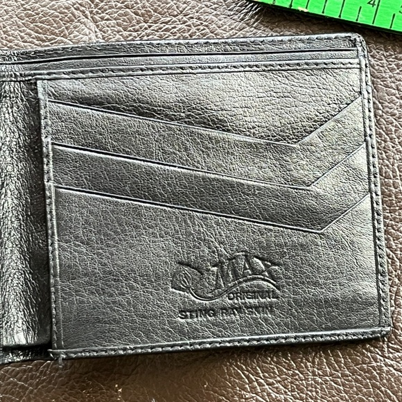 MAX Leather Goods LA Stingray Sting Ray Men's black Wallet billfold bi-fold NWT - Picture 6 of 10